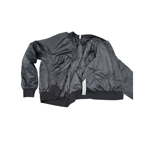 Fabletics Electra Puffy Bomber Jacket Black Size XL 14–16 Women’s NWT Lightweigh - Picture 5 of 10